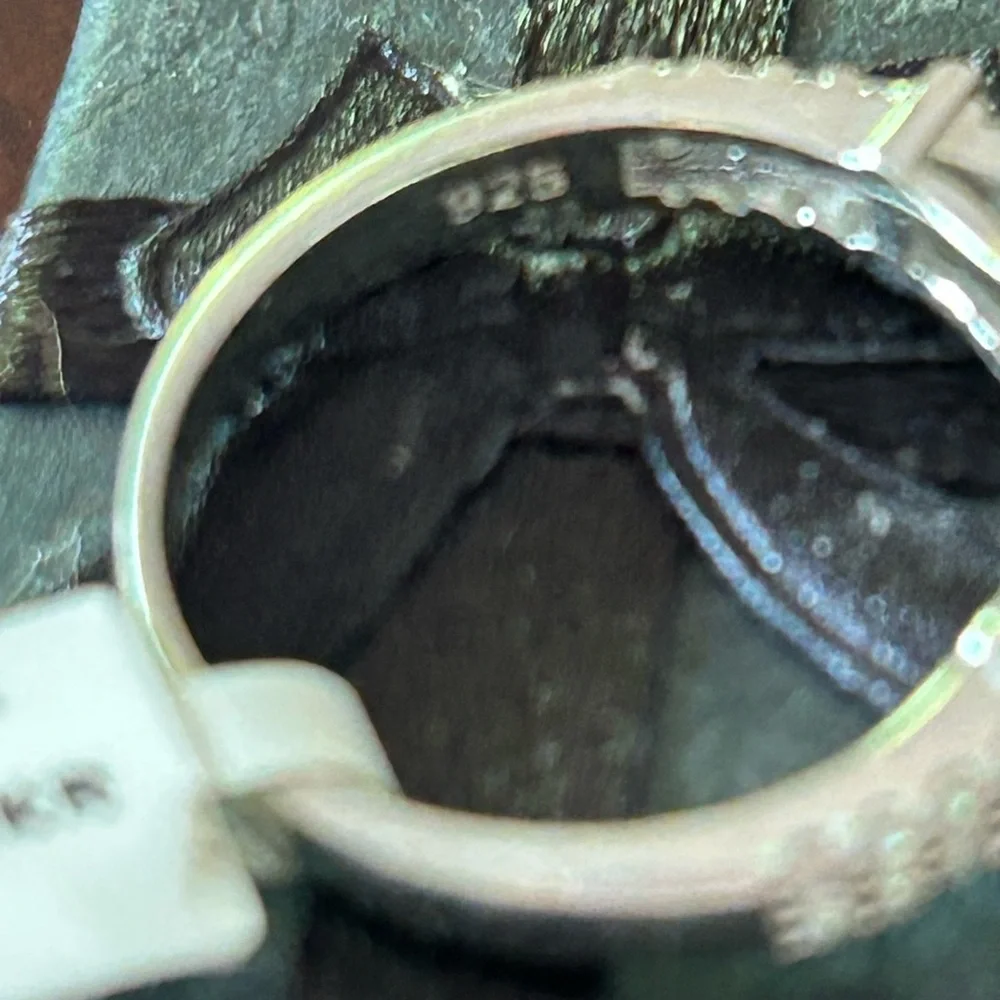 Sterling Silver 925 Ring with Cubic Zirconia size 7.5 - Picture 8 of 8